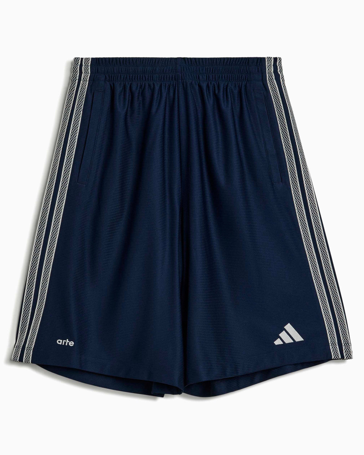 Pantalones cortos Relaxed adidas Originals x Arte Antwerp para hombre